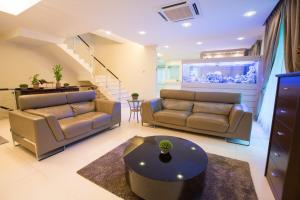 Ipoh Sky Pool Villa, 20 Pax with Kbox, Gym & BBQ