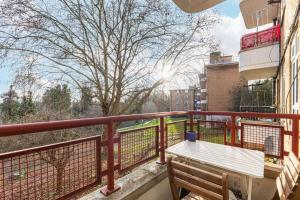 GuestReady - Charming Camberwell stay with Balcony