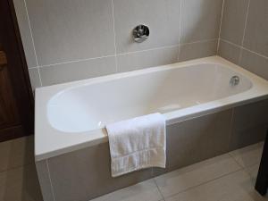 White Elephant Self-Catering Holiday House