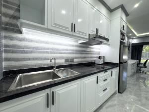 Stylish Studio with Balcony near Jomtien Beach - Baan Suan Lalana