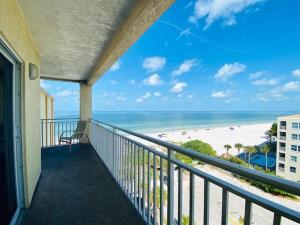 Beachside Amazing Views 3BR3BA Heated PoolSpa 606