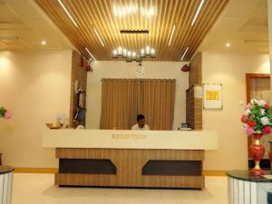 Hotel Sapphire Inn