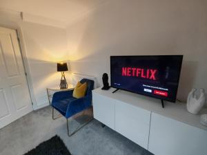 Spey House - 3 Bedroom Home Free Parking & Fast Wi-Fi in Derby