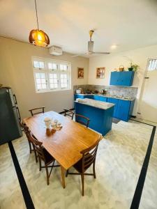SAN Holiday Villa - Wadduwa