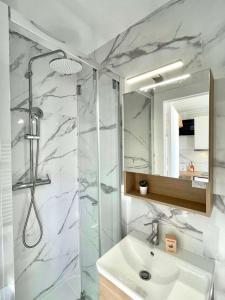 New 147 Suite Tonton - Cosy Apartment Paris Center