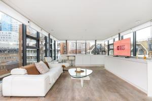 GuestReady - East London Retreat with Balcony