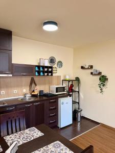 Ginos place 2 Home2Host