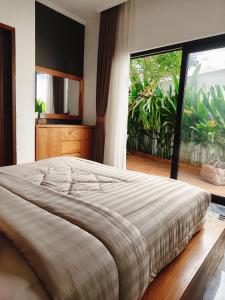 Santo Guesthouse Rice Fields or Garden View