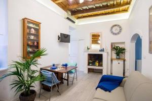 Nina Panisperna Apartment with terrace img15