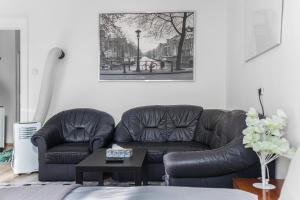 Comfortable 1BR Apartment Near Danube with Garden Long Stay