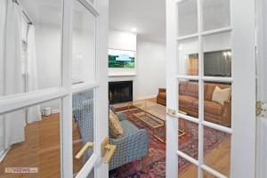 5 Beds 4 Bdrms 3 Bath 2 Kitchens 2 Laundry Rooms