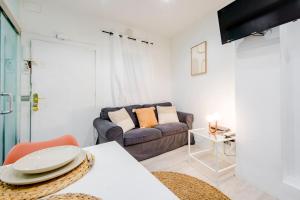 Private Embajadores Apartment