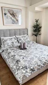 Brand New Cozy 2 BR unit in Pasig