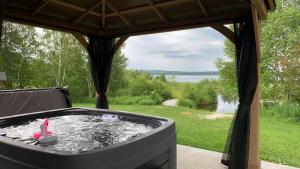 Spa & Kenogami Lake - Chalet le Rustik