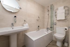 Wyndham Balcony Apartment