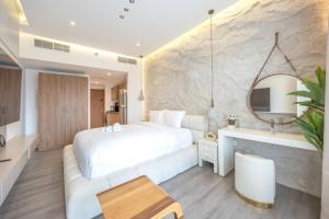 Bloomfields Serene STU in Oasis One