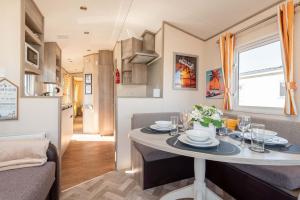 3-Bed Caravan Seton Sands- by Holiday Homes