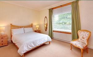 Cosy 2-Bed Villa