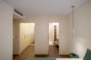 NEW IN - Music Apartment II
