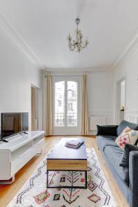 Serenty - Stylish 1BR Steps from Le Marais & Montorgueil