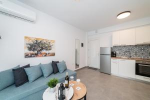 Antigone Stay Complex by Horizon Homes