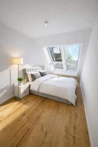 Exklusiv 2BR Penthouse Dß! Big Terrace&Garage!