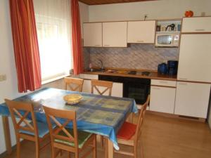 Holiday Home Haus im Grünen by Interhome