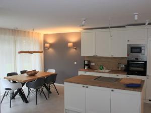 Holiday Home Admirals Corner Lee by Interhome