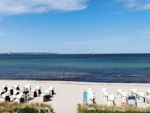 Apartment Seeschloss Binz Apartment 37- 2 Minuten zum Strand by Interhome