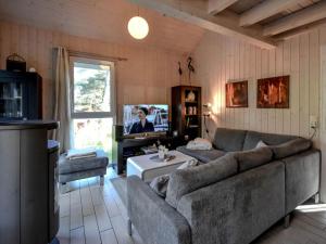 Holiday Home Ostseeblick by Interhome