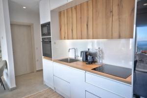 Villa Filothea with Jacuzzi and sea view