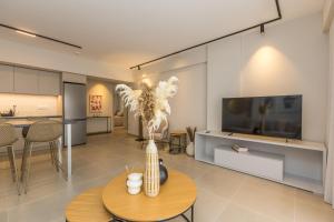 B Boutique Residences by Raise