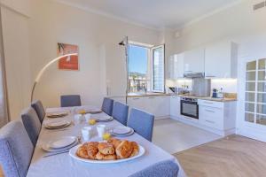 Saint Henry Vue Mer by Halldis