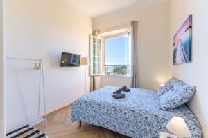 Saint Henry Vue Mer by Halldis