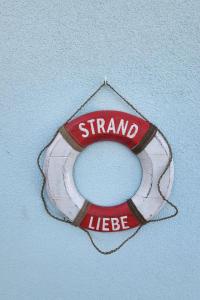 Holiday Home Seehaus Pippa mit Sauna und Whirlpool direkt am See by Interhome