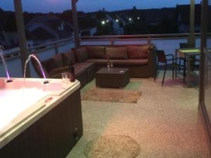 Apartment in Heselbach mit Grill- Whirlpool und Garten by Interhome