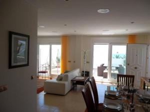 Apartment Cielo en Oasis by Interhome