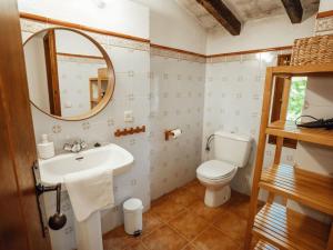 Holiday Home Casa Rural El Callís mit Bergblick by Interhome