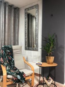 Apartamento con Piscina en Benidorm Terraza y Parking