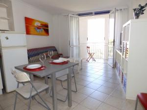 Apartment Cañaveral Medano - by Interhome