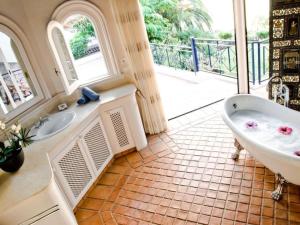 Apartment El Teide by Interhome