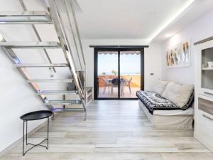 Apartment Playa Las Vistas by Interhome
