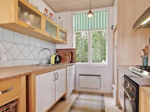 Holiday Home Historisches Strandanwesen mit Meerblick by Interhome