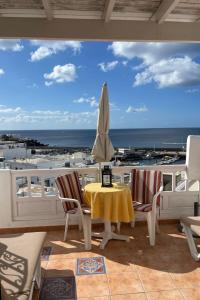 Apartment Wohnung im Herzen von Puerto del Carmen by Interhome