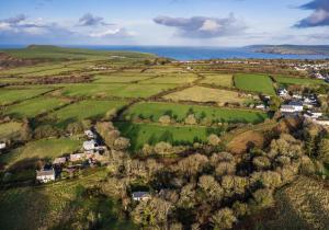 Hescwm Barn - A cosy, stylish conversion