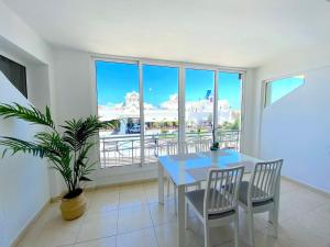 Apartment Appartement in Oasis Del Sur mit Beheiztem gemeinsamem Pool by Interhome