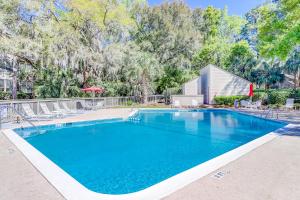 Lighthouse Tennis 2384