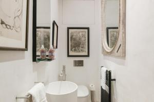 Palazzo Lena Piano Nobile