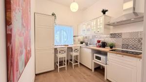 BEST Location Old Town - New Studio