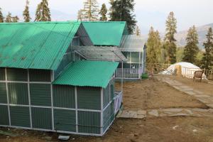 The Zukhara - A Luxury Glamping Dome Resort in Narkanda